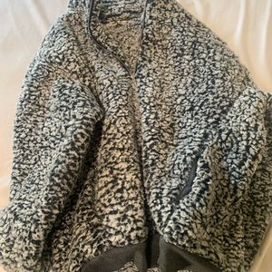 Express oversized plush quarter zip